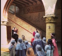 Un piccolo esercito alla carica del Castello di Malpaga a Bergamo
