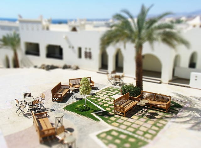 Per la serie: andare sul Mar Rosso e non riuscire a vedere oltre il proprio albergo a Sharm el Sheikh... (foto di Jeremy Page)