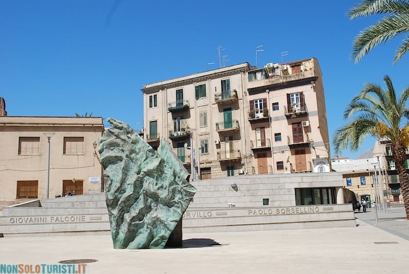 Palermo, Piazza della Memoria
