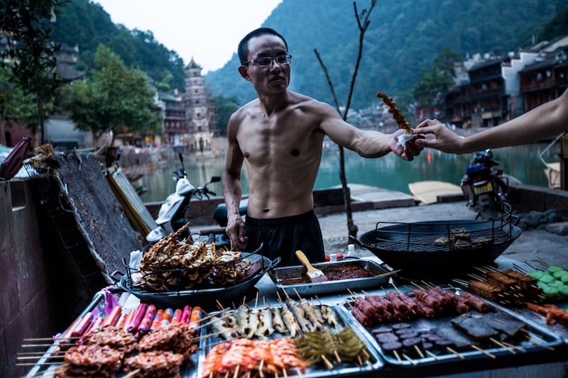 7MML Around the world - Fenghuang, Cina