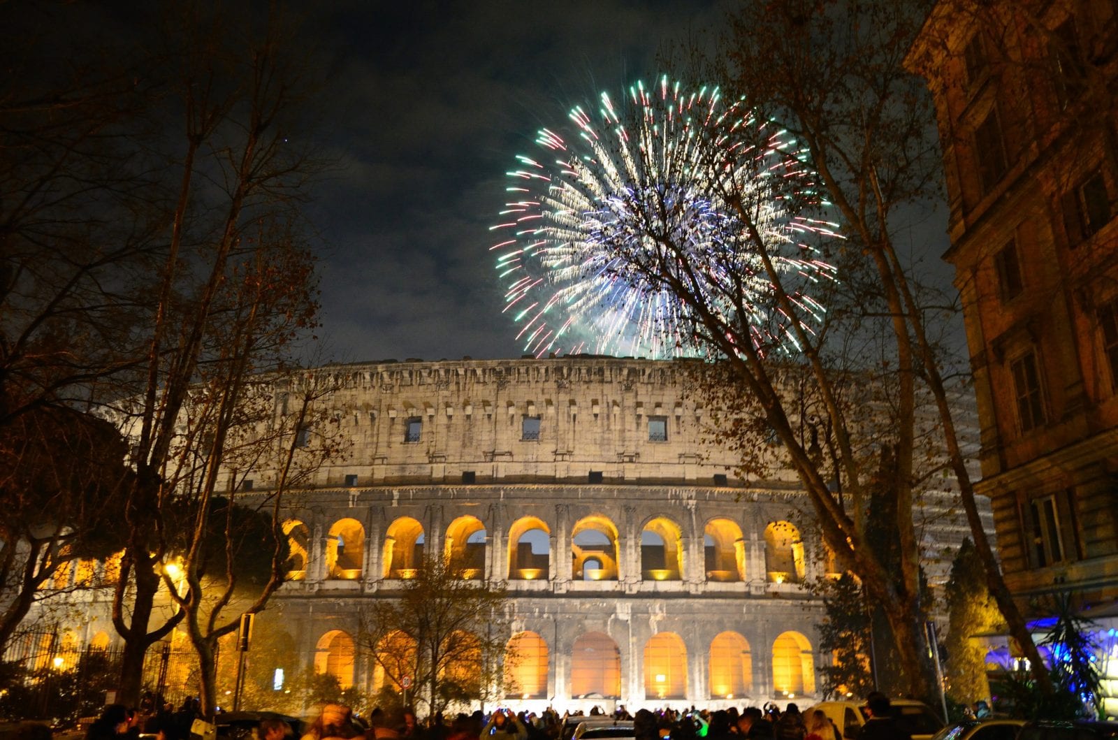 Rome Colosseum capodanno 2014 fireworks