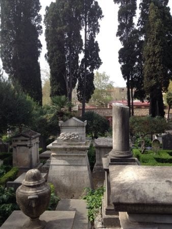 Cimitero acattolico di Roma