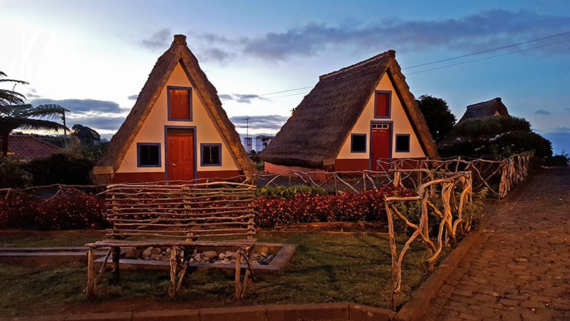 5) Le tipiche case rurali di Santana