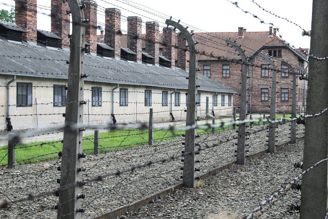 Il campo di concentramento di Auschwitz-Birkenau in Polonia