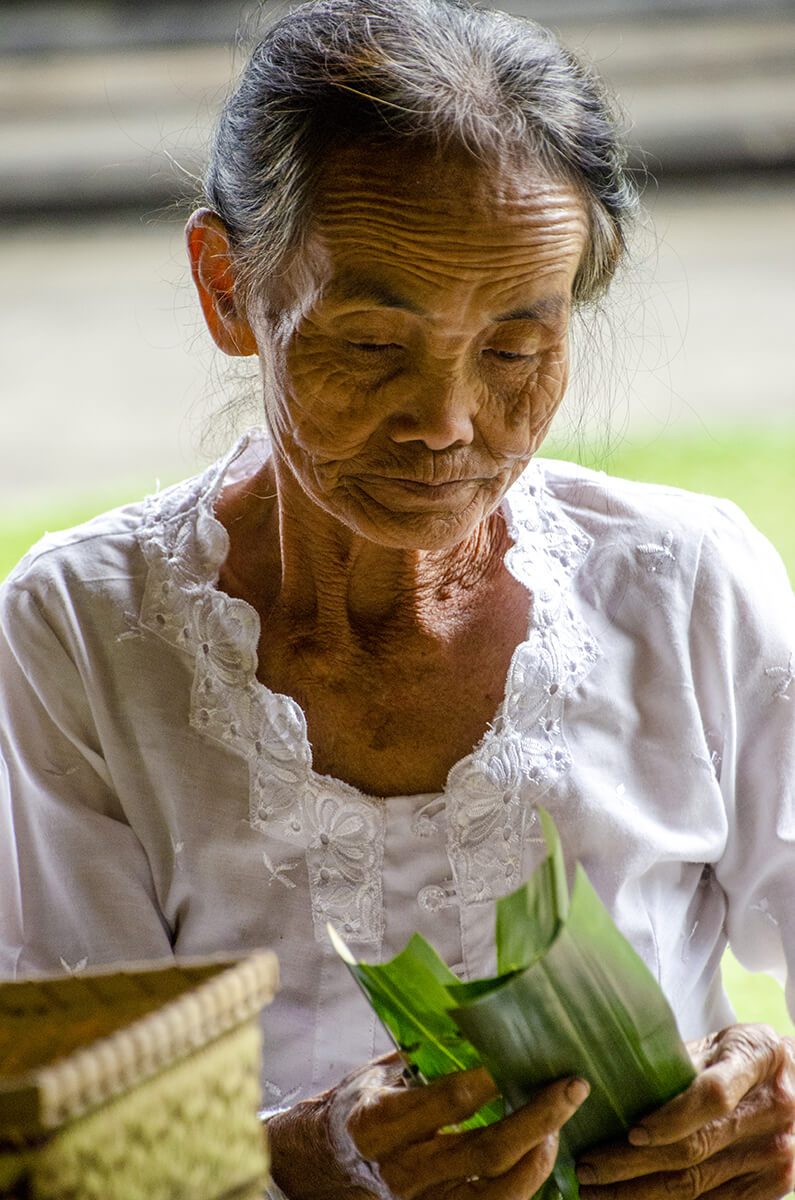 Pura Luhur Batukau donna