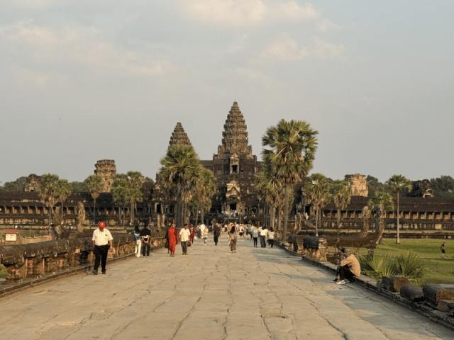 Ingresso ad Angkor Wat in Cambogia