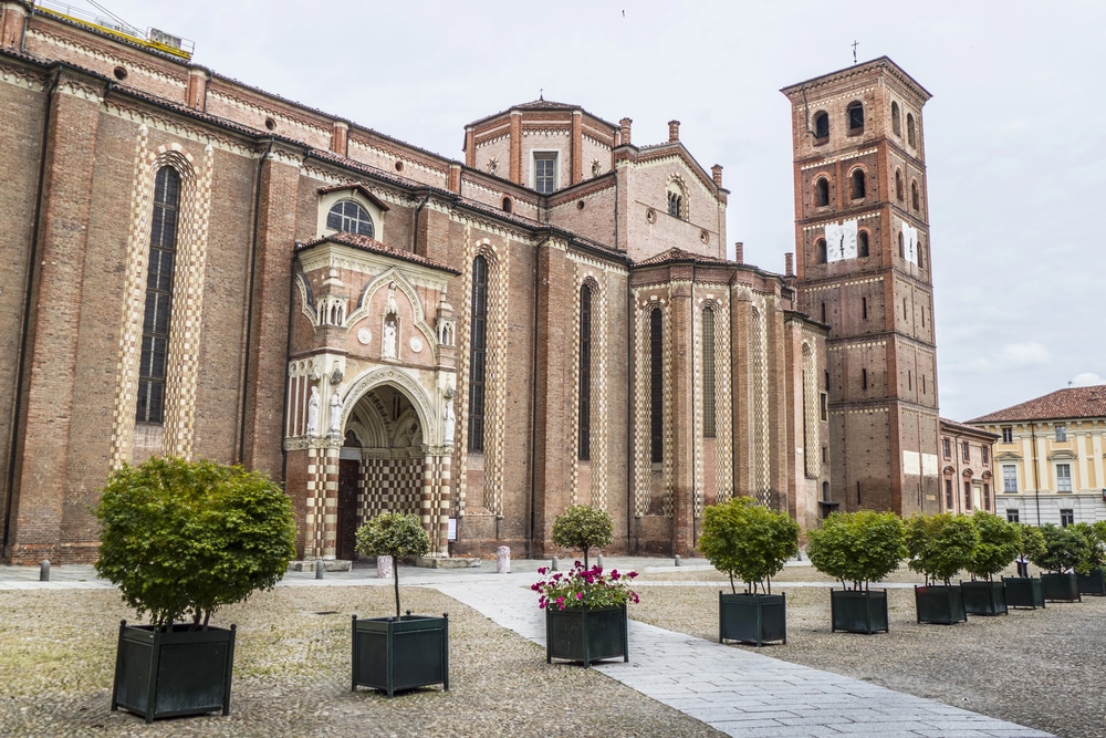 La Cattedrale di Santa Maria Assunta e San Gottardo