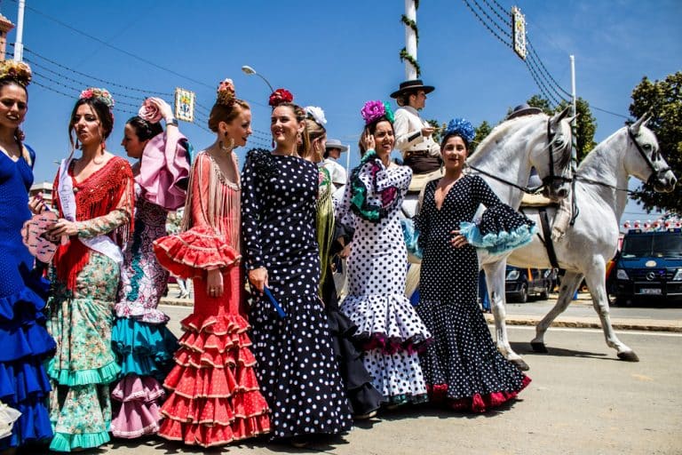 Feria de Abril Siviglia vestiti flamenco