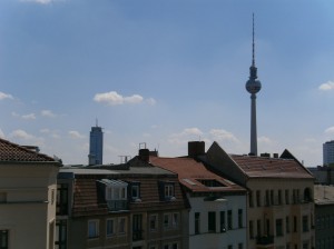 Il cielo è azzurro sopra Berlino..