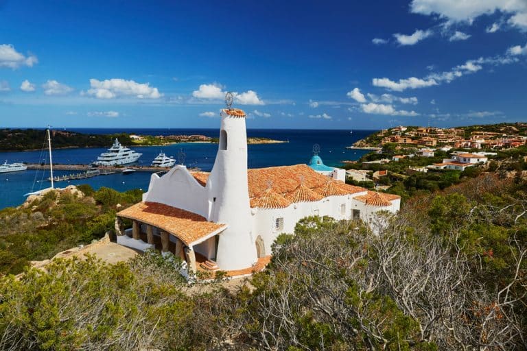 porto cervo la chiesa