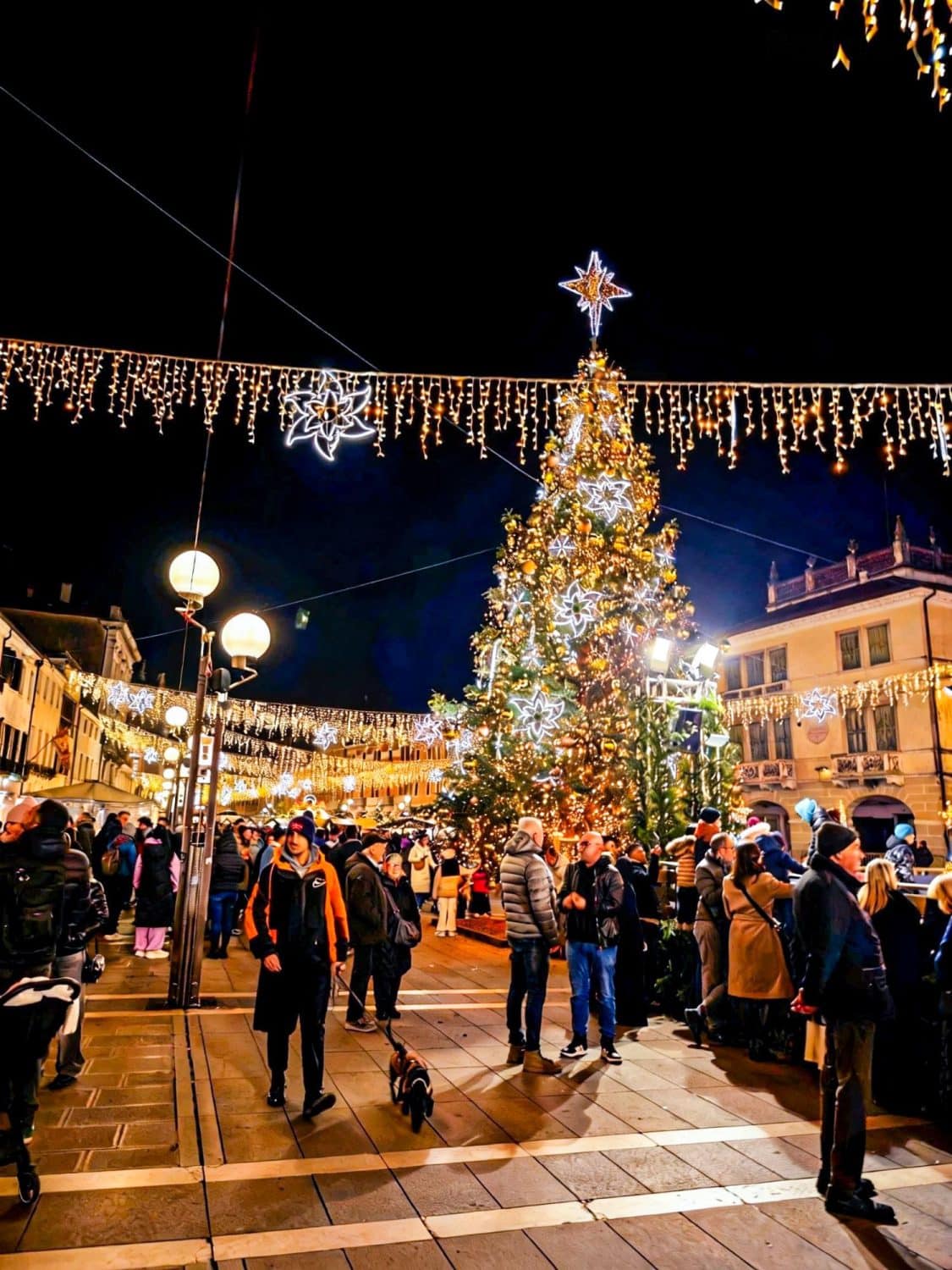 Piazza Ferretto Mestre a Natale